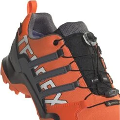Adidas TERREX Swift R2 GORE-TEX Wandelschoenen Heren - Impact Orange/grey/core Black HQ4140 -Camping Verkoop adidas mens terrex swift r2 gore tex hiking shoes impact orange grey core black hq4140 1 1416796