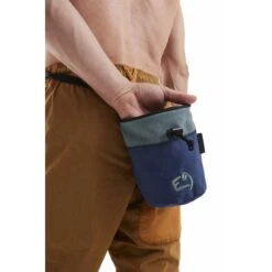 E9 Aglio C Pofzak - Vintage Blue 7 E9 Aglio C Pofzak - Vintage Blue -Camping Verkoop e9 aglio c chalkbag vintage blue 3 1490363