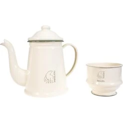 Nordisk Madam Blå Coffee Pot 1,5l - Cream 2022 -Camping Verkoop madam bla coffee pot 119093 nordisk enamel coffee pot creme 05 988878