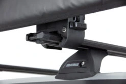 Yakima SlimShady With Easy Off 6.5" Roof Awning -Camping Verkoop yakima slimshady with easy off roof awning1 1389379 1